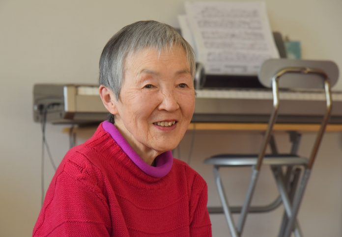 TTO Theo CNN, danh hiệu lập trình viên lớn tuổi nhất thế giới hiện đang thuộc về bà Masako Wakamiya, 83 tuổi, người Nhật. Cụ bà Wakamiya, 83 tuổi, lập trình viên lớn tuổi nhất thế giới  Ảnh: Japan Times Theo bà Wakamiya, một trong những bí quyết để có thể trở thành...